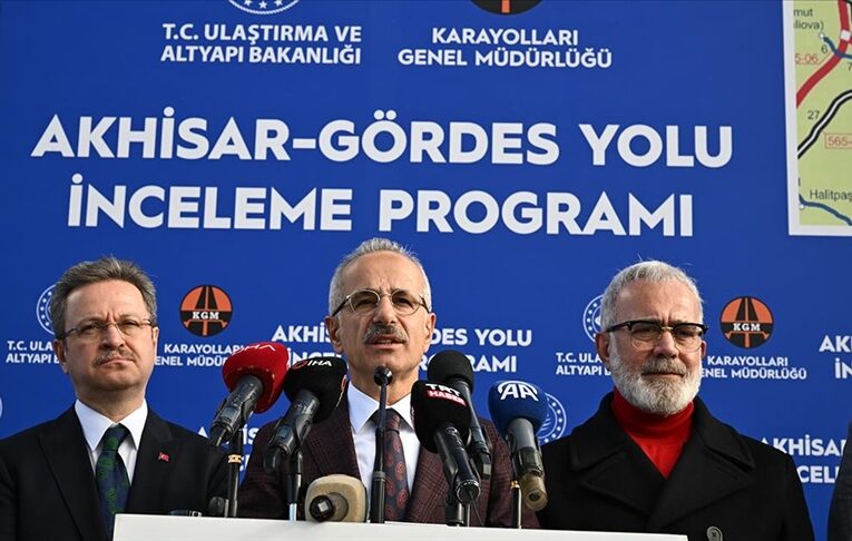 Bakan Uraloğlu: 2024 senesinde ülkemizin ulaşım altyapısını elan da güçlendireceğiz