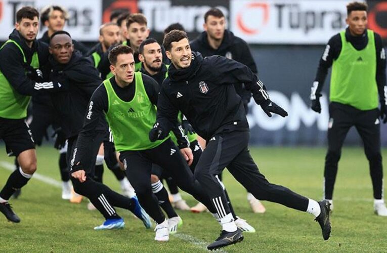 Beşiktaş, kondisyon ve taktik çalıştı