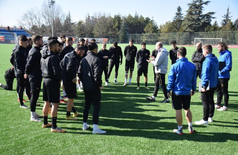 Anadolu Üniversitesi Spor Kulübü 4 transferini daha duyurdu