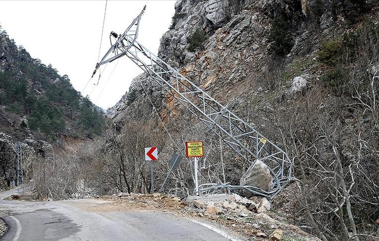 Deprem sonrası alanda erke sektöründe hep 595,5 milyon dolarlık hasar tahmini