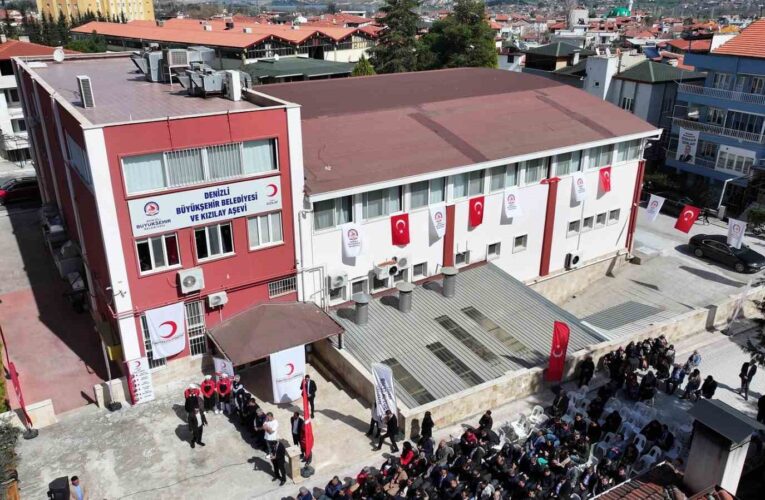 50 bin kişi kapasiteli Büyükşehir-Kızılay Aşevi törenle açıldı