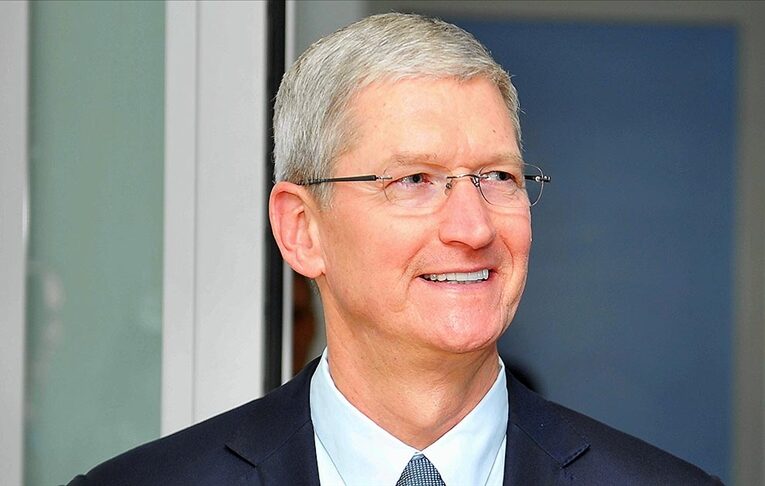 Apple CEO’su Cook: Bizim için dünyada Çin’den daha kritik bir tedarik zinciri yok