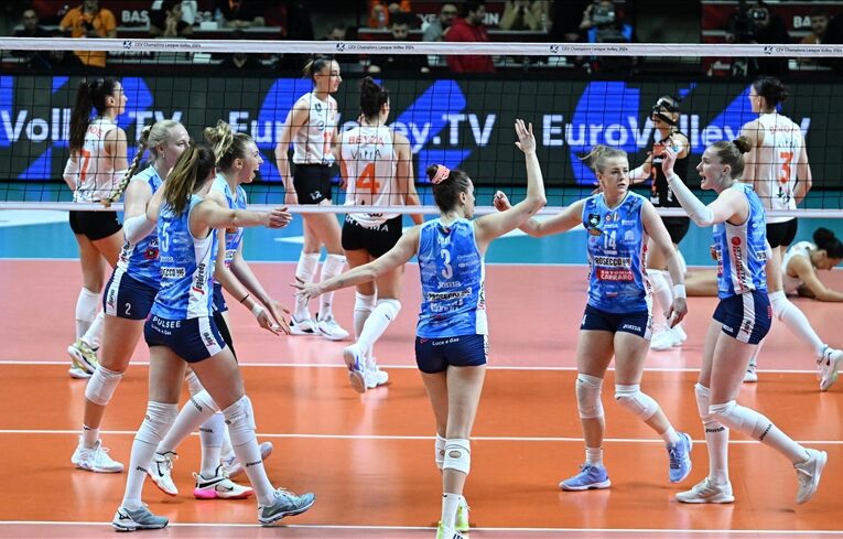 Avrupa voleybolunun zirvesinde 4 yıl sonra Türk takımı yok