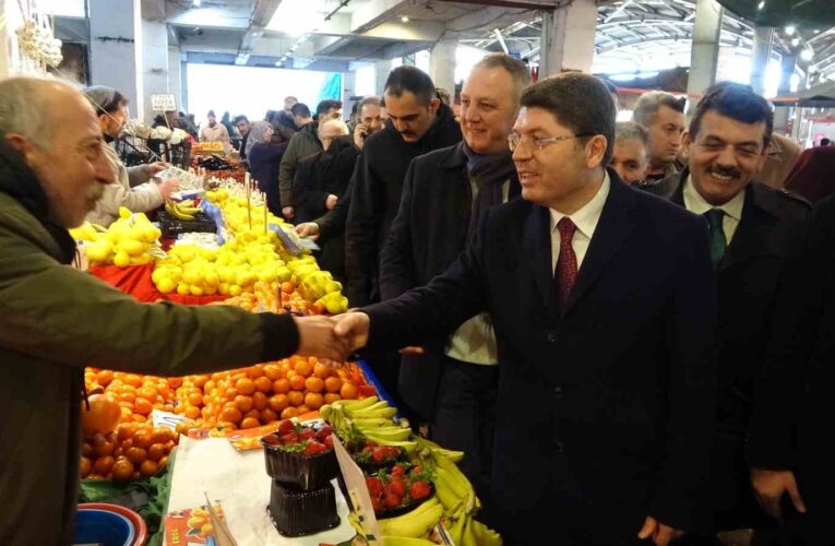 Bakan Tunç’tan muhalefete “darbe” eleştirisi