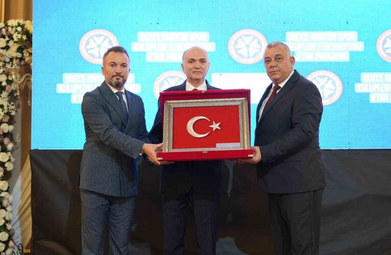 Başkan Özlü’ye spor camiasından plaket