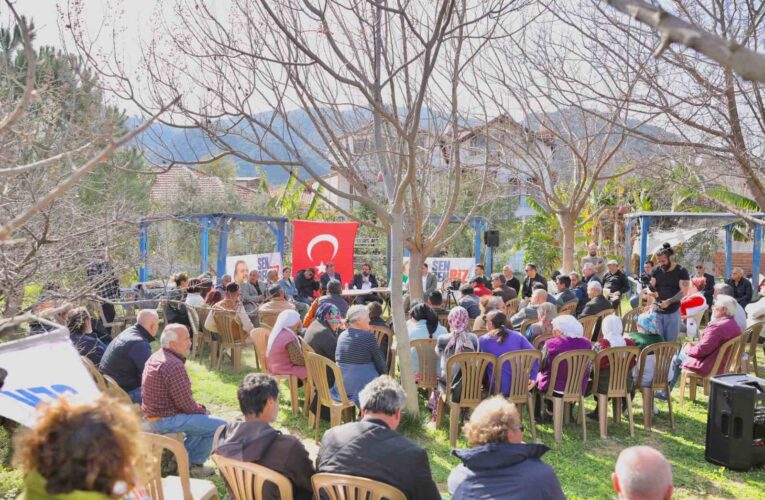 Cumhur İttifakı Marmaris Belediye Başkan Adayı Yazıcı, vatandaşlarla buluşmaya devam ediyor