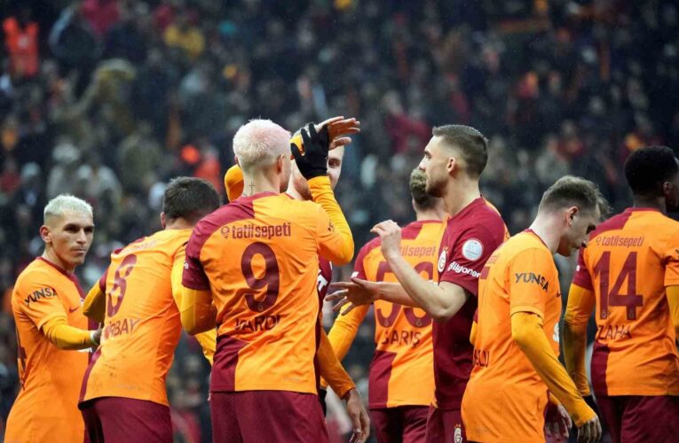 Galatasaray evdeki yenilmezlik serisini 32’ye çıkardı