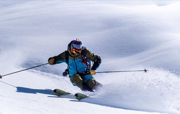 Kaçkar Dağları’ndaki “heliski” etkinliğinde 10. hafta heyecanı yaşanıyor