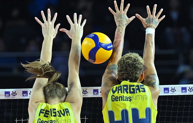 Kadınlar Kupa Voley’de Fenerbahçe Opet, şampiyon oldu