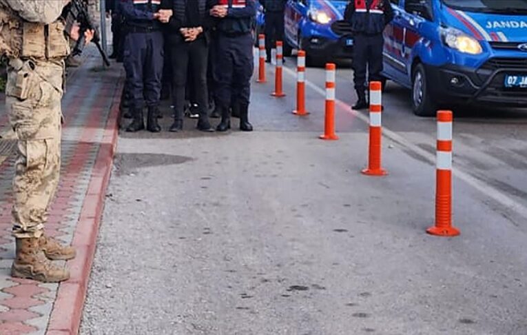 “Kafes-24” operasyonu kapsamında aranan ilçe belediye meclis üyesi yakalandı