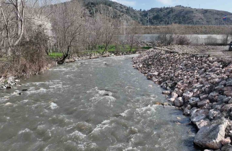 Karasu Deresi taşkın koruma seddi çalışması tamamlandı