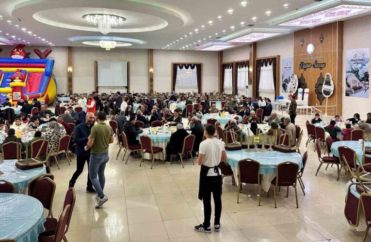 Kaymakam Bozoğlan, şehit ve gazi aileleriyle iftar yemeğinde bir araya geldi