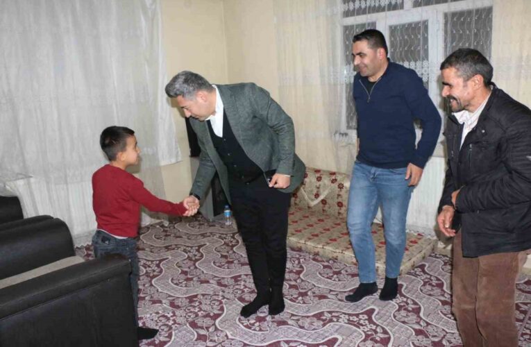 Kaymakam Özçelik, Arıcı ailesinin iftar sofrasına konuk oldu