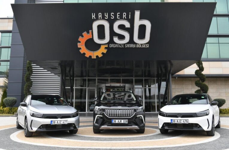 Kayseri OSB araç filosuna 3 yeni elektrikli araç katıldı