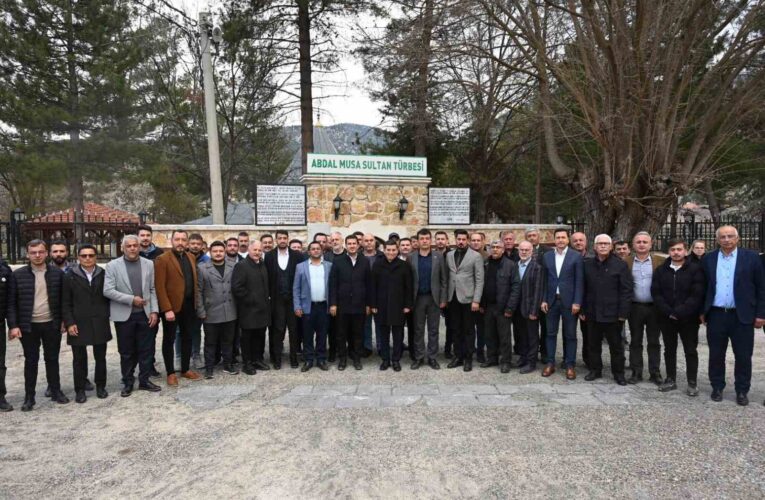 Korkuteli ve Elmalı’da vatandaşlarla bir araya gelen Tütüncü: “Cami de bizim cemevi de”