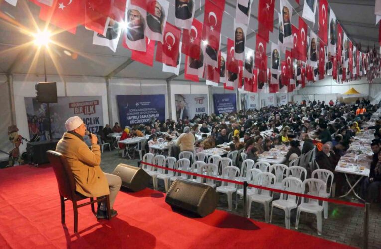 Küçükçekmece’de iftar çadırlarına yoğun ilgi