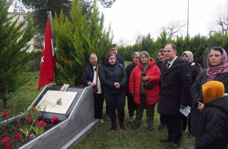 Kurtuluş Savaşı’nda Karadeniz’de cephane taşıyan Rahime Kaptan kabri başında anıldı