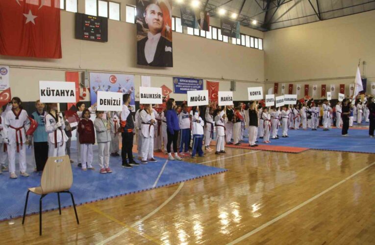 Kuyucak’ta Taekwondo rüzgarı esti