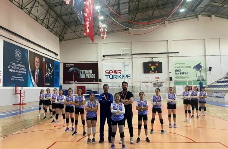 Okul sporlarında Kayseri rüzgarı