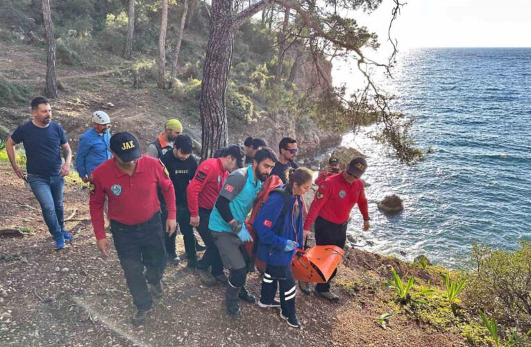 Ormanda yaralanan vatandaş için ekipler seferber oldu