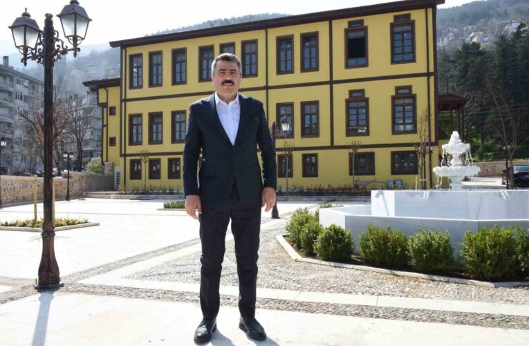 Osman Fevzi Efendi Köşkü açılış için gün sayıyor