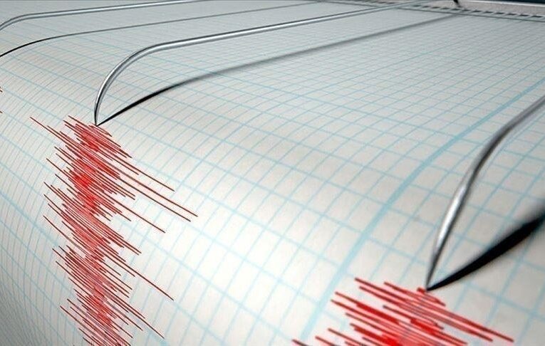 Papua Yeni Gine’de 7 büyüklüğünde deprem