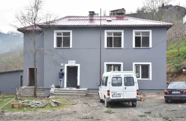 Tekkeköy’de Yeniköy Köy Konağı çalışmalarında sona gelindi