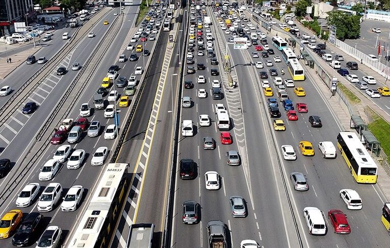 Toplu taşımaya ilişkin kanun teklifi Meclis açıldığında gündeme gelecek