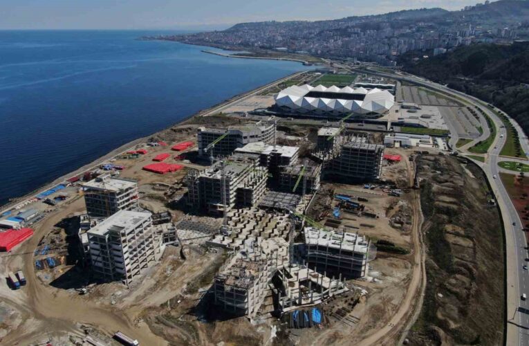 Trabzon Şehir Hastanesi’nin kaba inşaatı tamamlandı