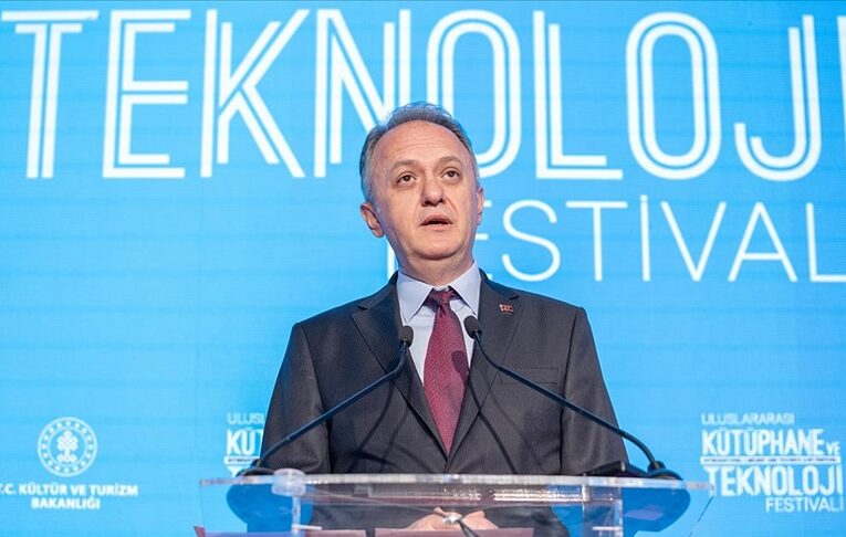 “Uluslararası Kütüphane ve Teknoloji Festivali” başladı