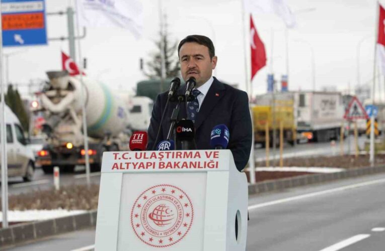 Vali Musa Işın: “Kütahya’ya 20 yılda 338 kilometre bölünmüş yol yapıldı”