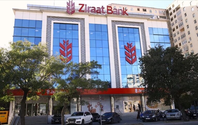 Ziraat Bank Azerbaycan, Azerbaycan Bankalar Birliği’nden 5 ihsanıhümayun aldı