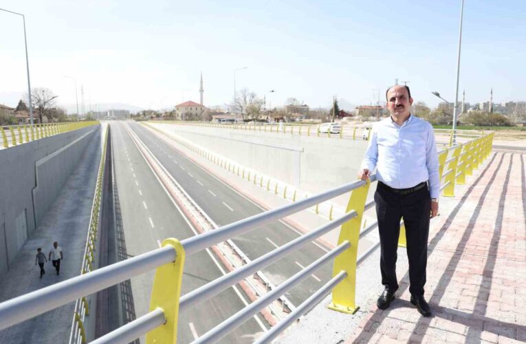 Başkan Altay: “Konya’da trafiği rahatlatmak için çalışıyoruz”