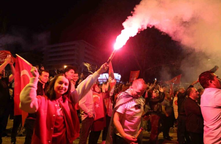 Bozbey: “Bu değişimin kahramanı sizlersiniz”