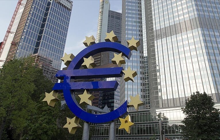 ECB: Tüketicilerin kısa vadeli enflasyon beklentileri iki yılın en düşük seviyesinde