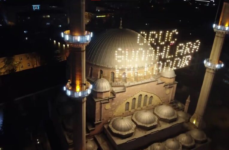 Kadir Gecesi’nde tanıtılan Reşadiye Camii ilgi gördü