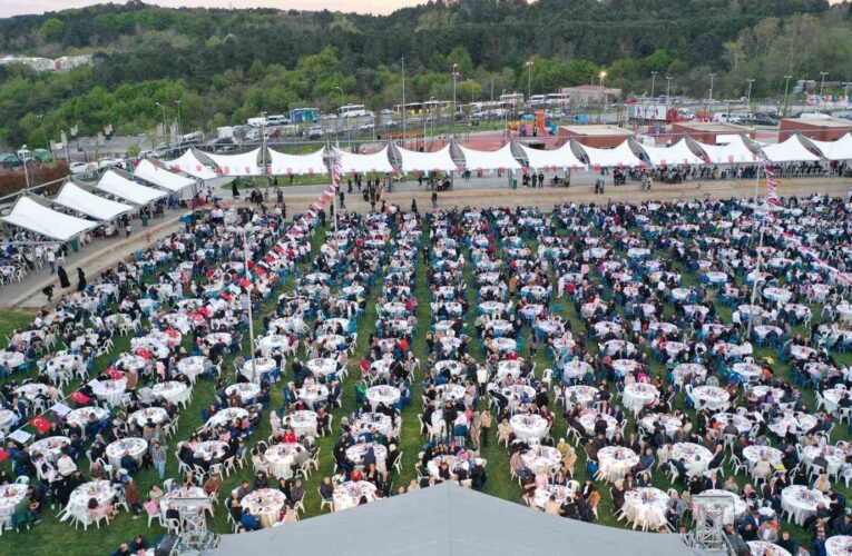 Mustafa Candaroğlu mazbatasını aldı, yemin etti