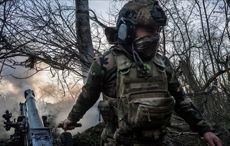 Rusya, Fransa’yı Ukrayna’ya asker gönderme konusunda uyardı