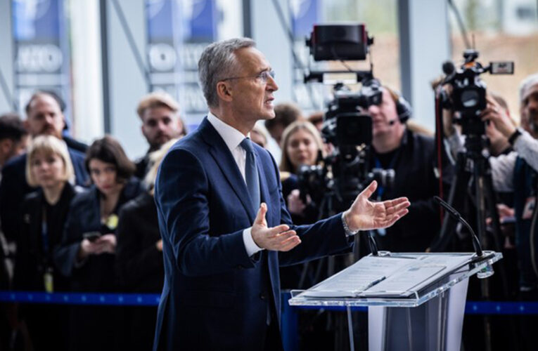 Stoltenberg: “Çin, Rusya’nın savaş ekonomisini destekliyor”